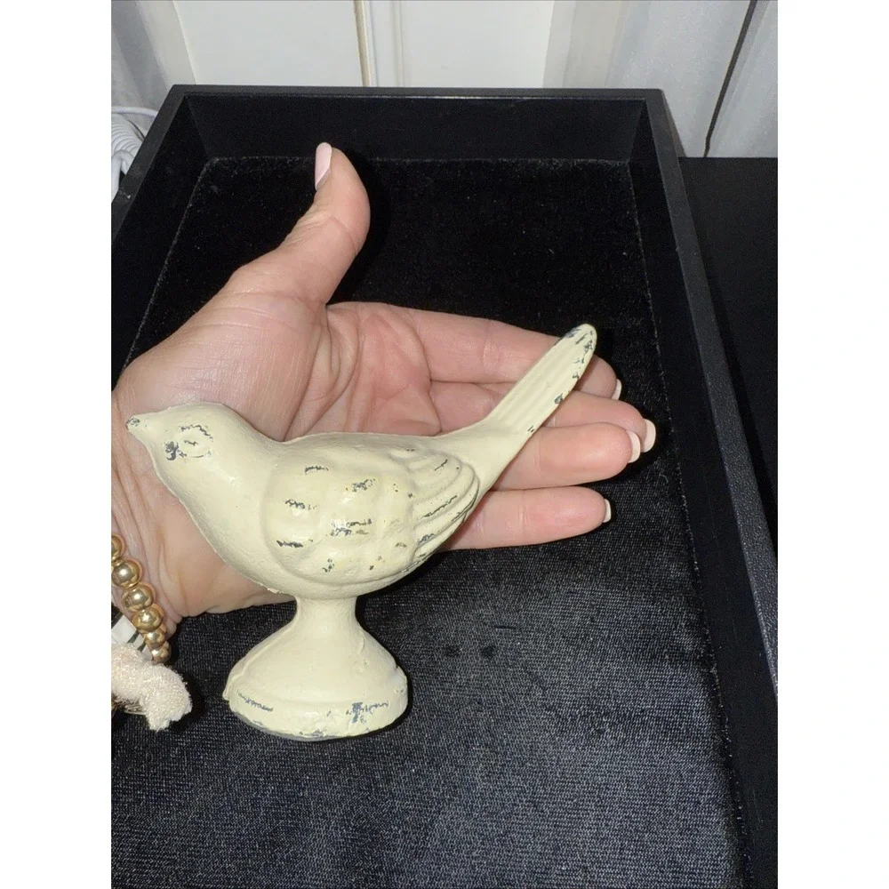 cast metal‎ bird painted white. Heavy. 3885
